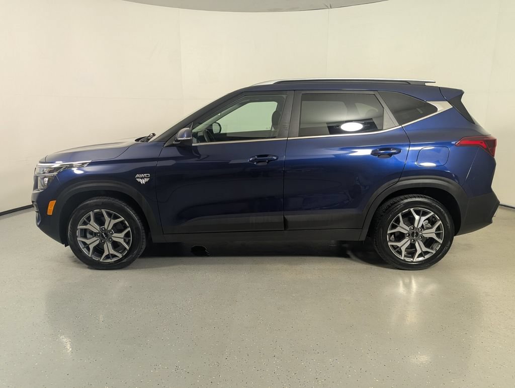 Used 2022 Kia Seltos EX AWD/4WD image 4
