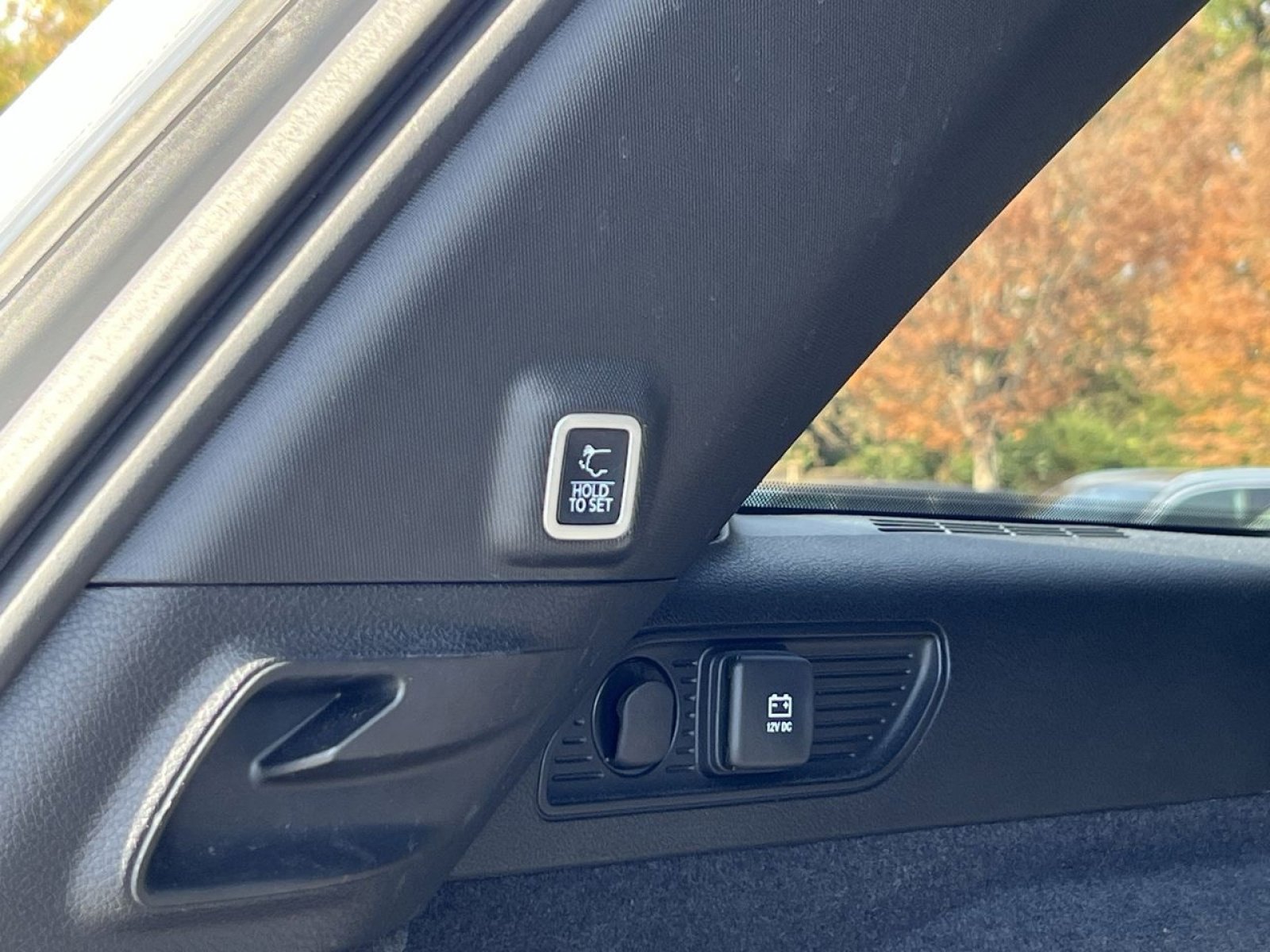 Used 2023 Jeep Grand Cherokee Overland image 29