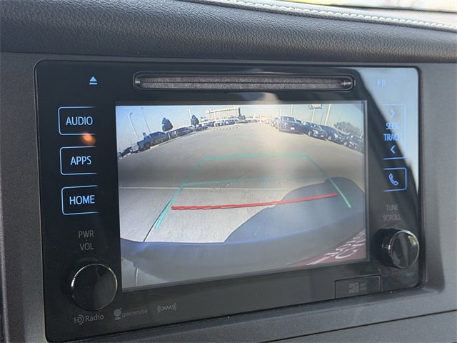 Used 2016 Toyota Sienna XLE w/ XLE Navigation Package image 16