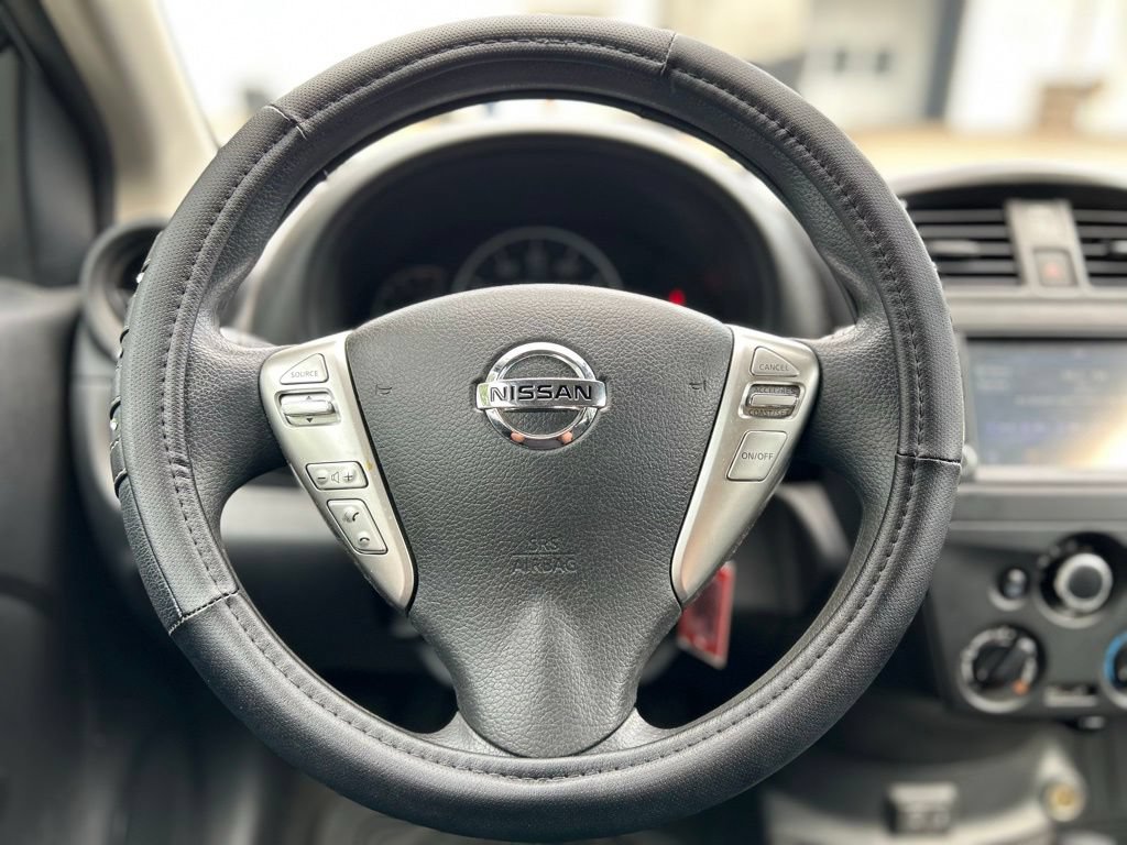 Used 2019 Nissan Versa S Plus FWD image 9