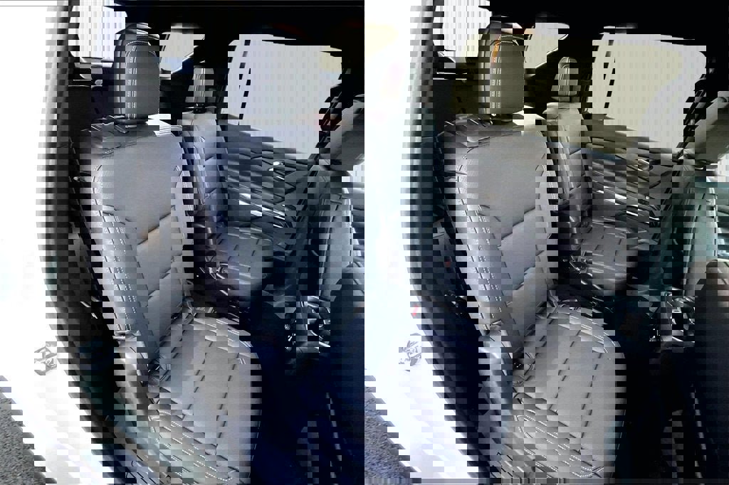 New 2026 Chevrolet Traverse LT w/ Midnight/Sport Edition image 6