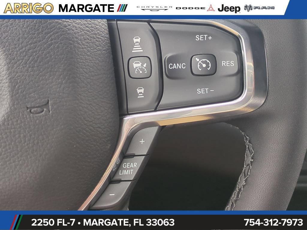 New 2026 RAM 3500 Laramie AWD/4WD image 27