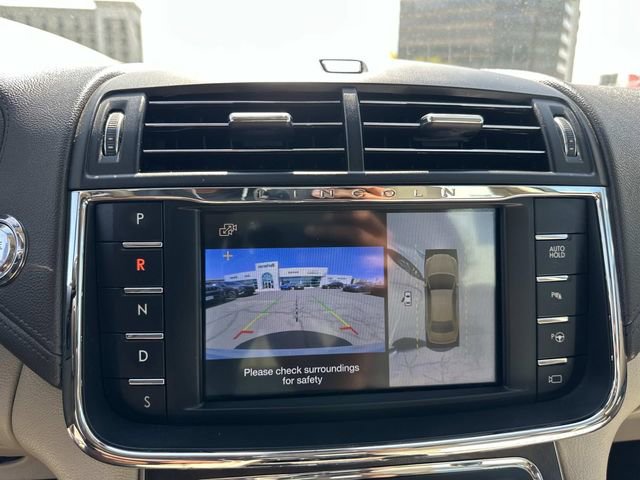 Used 2019 Lincoln Continental Reserve image 26