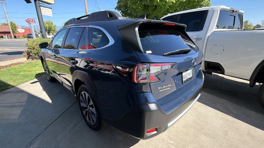 Used 2025 Subaru Outback Limited XT AWD/4WD image 6
