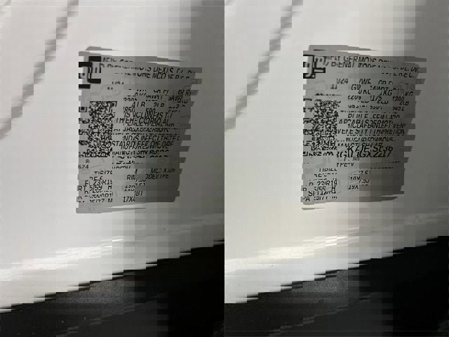 Used 2025 GMC Terrain Elevation w/ Elevation Premium Package image 34