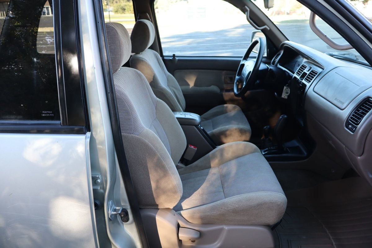 Used 2000 Toyota 4Runner SR5 w/ Upgrade Value Pkg 4 image 22