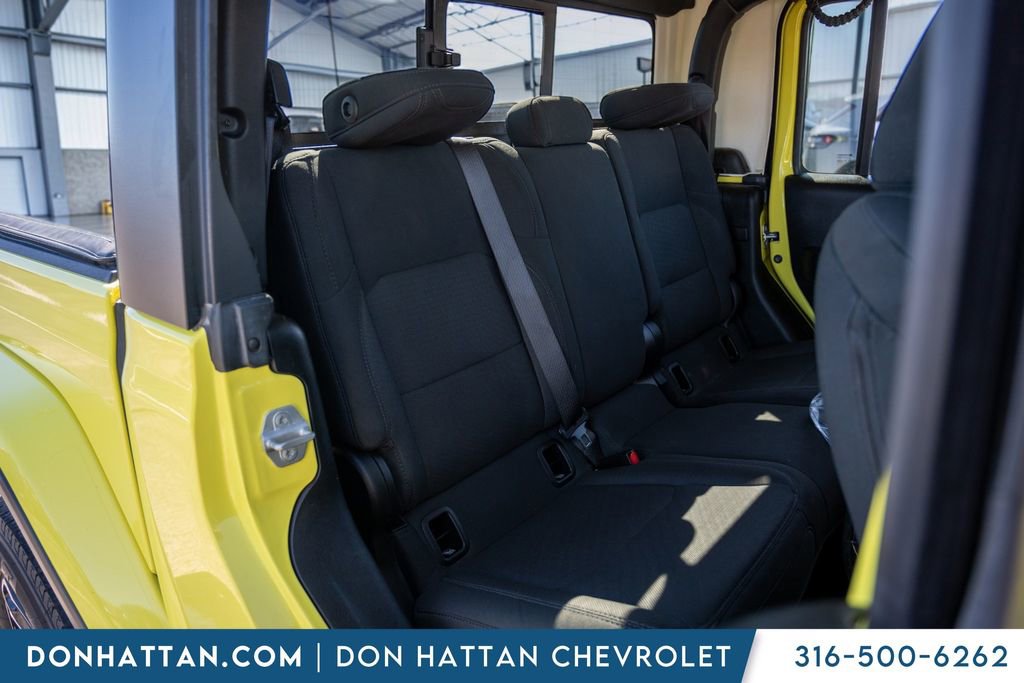 Used 2023 Jeep Gladiator Sport image 24