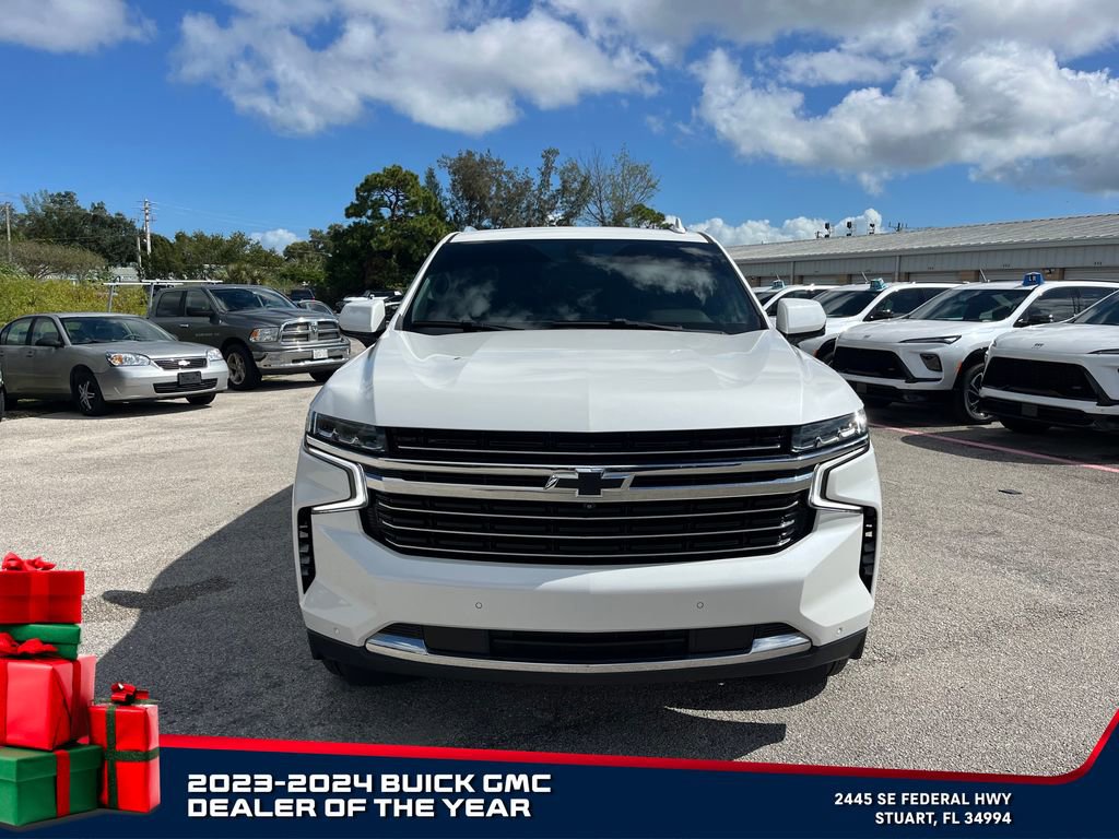 Used 2021 Chevrolet Tahoe LT w/ Luxury Package image 3