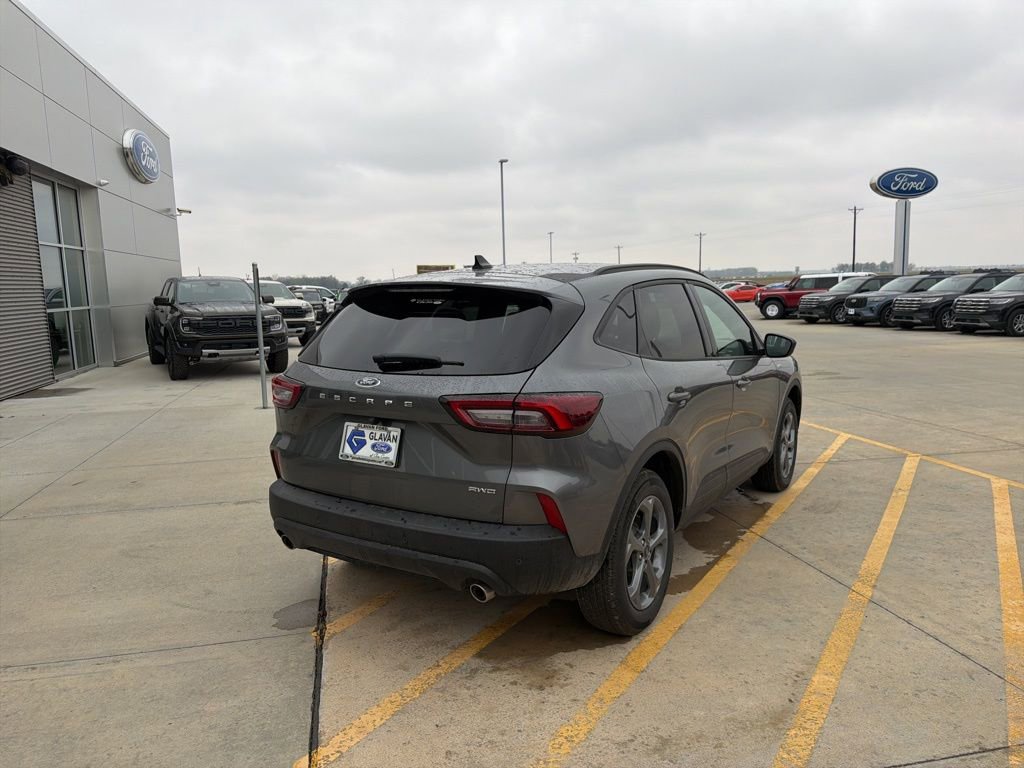 Used 2026 Ford Escape ST-Line w/ Tech Pack #1 image 7