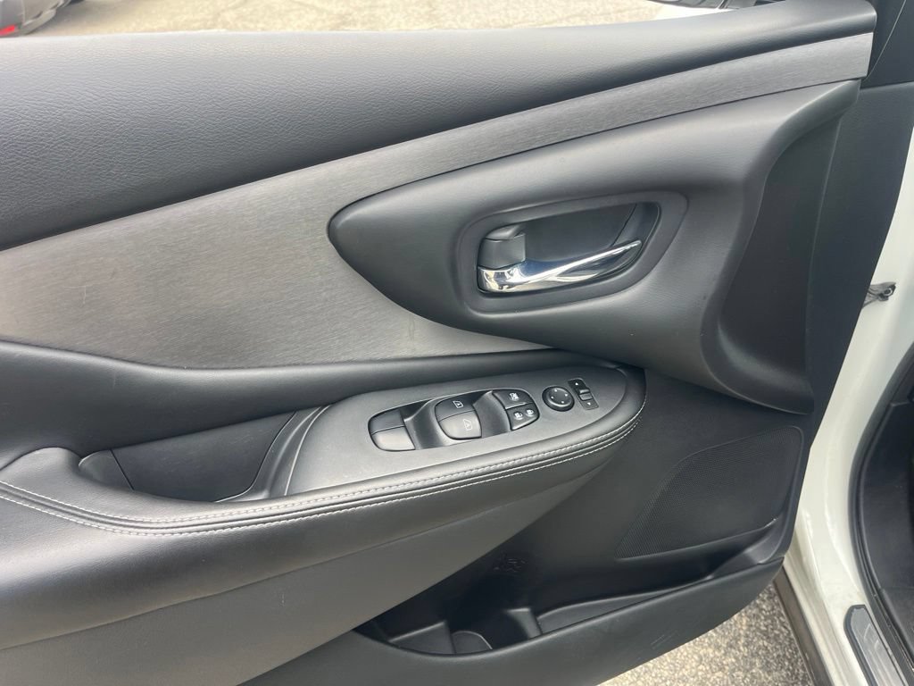Used 2020 Nissan Murano S w/ Technology Package FWD image 7