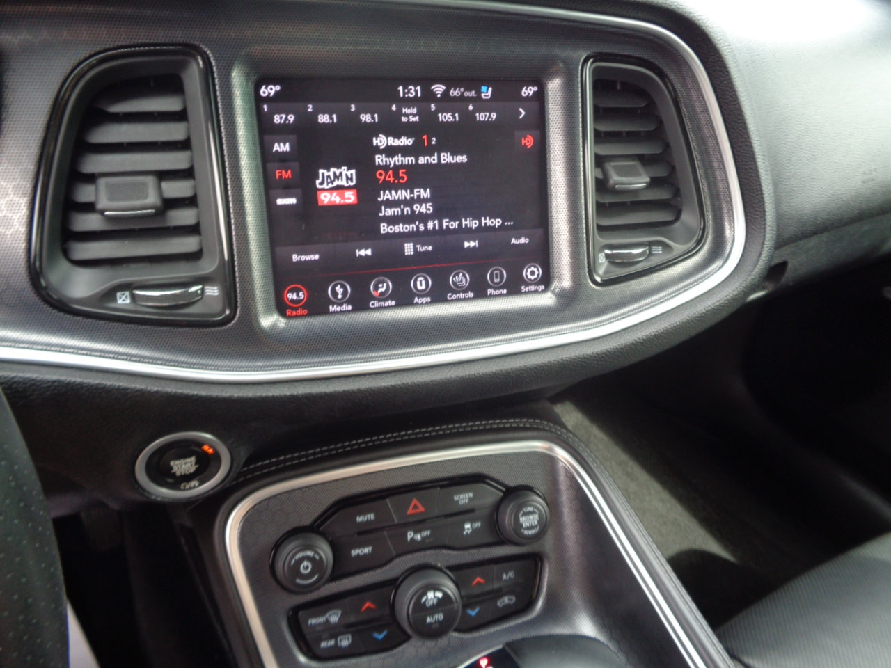 Used 2018 Dodge Challenger R/T Plus image 17