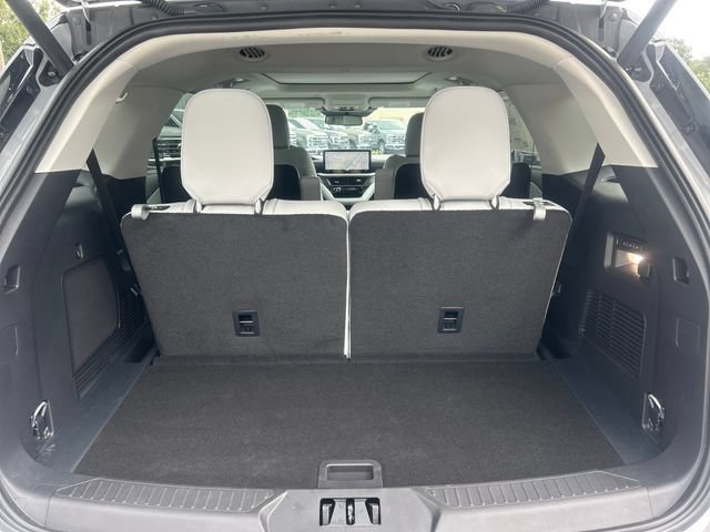 New 2026 Ford Explorer Platinum w/ LUX Leather Package AWD/4WD image 23
