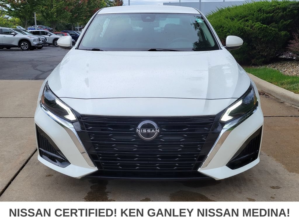 Certified 2023 Nissan Altima 2.5 SV AWD/4WD image 8