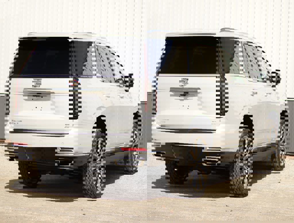 New 2026 Cadillac Escalade Platinum Luxury w/ LPO, Floor Liner Package image 7