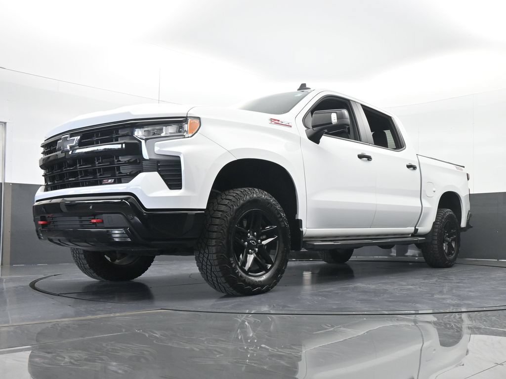Used 2024 Chevrolet Silverado 1500 LT Trail Boss w/ LT Trail Boss Premium Package AWD/4WD image 66