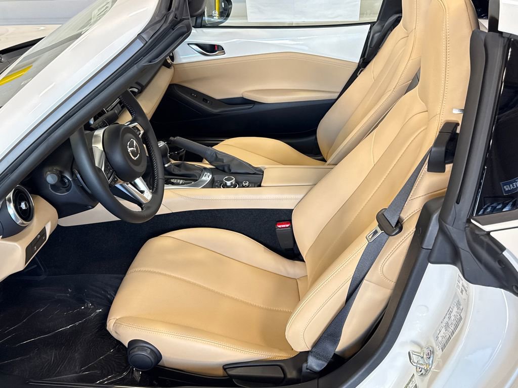 New 2026 MAZDA MX-5 Miata RF Grand Touring w/ Weather Package image 5