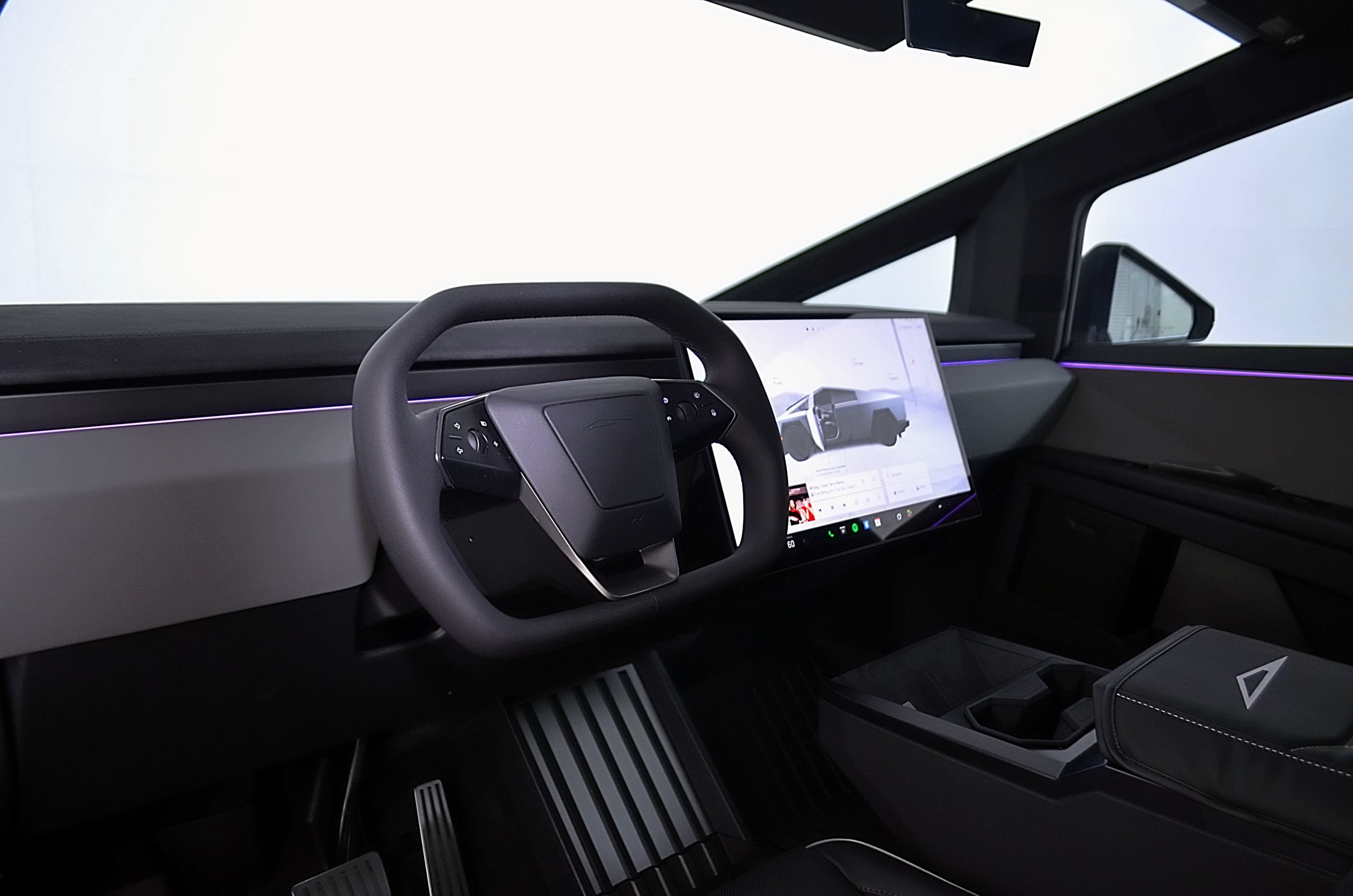 Used 2024 Tesla Cybertruck Cyberbeast AWD/4WD image 12