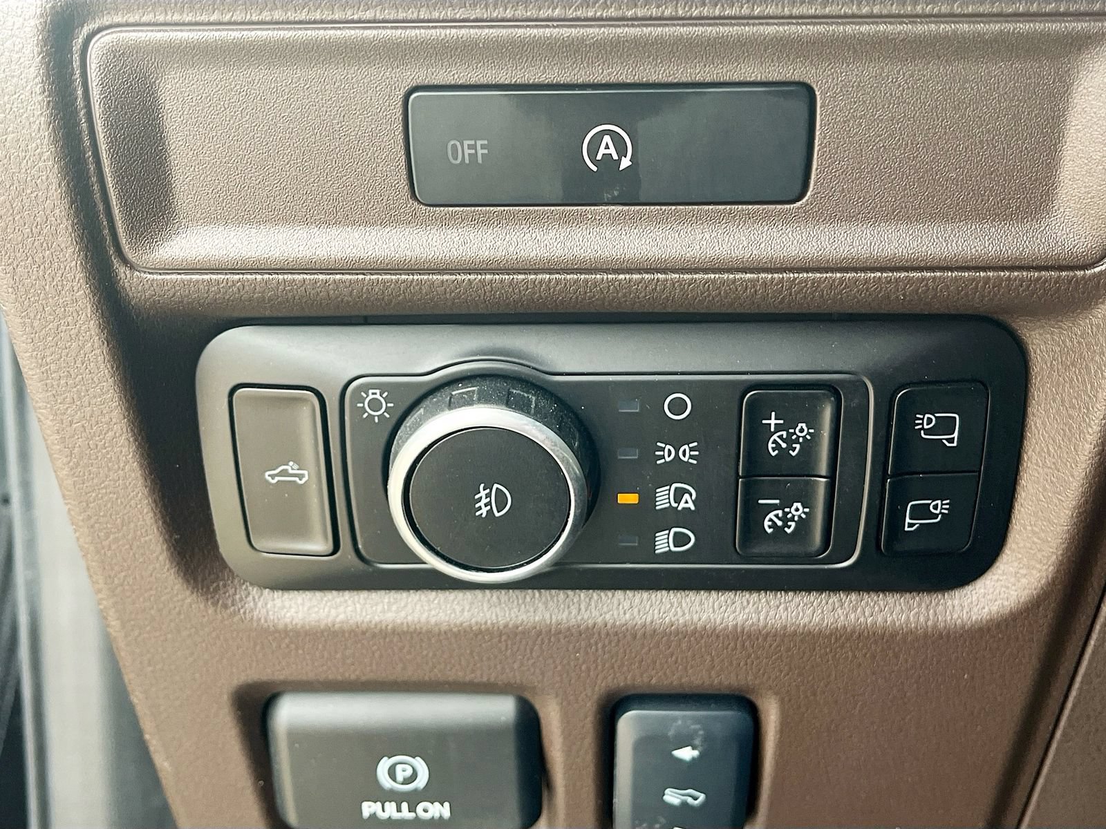 Used 2025 Ford F150 King Ranch w/ FX4 Off-Road Package AWD/4WD image 10