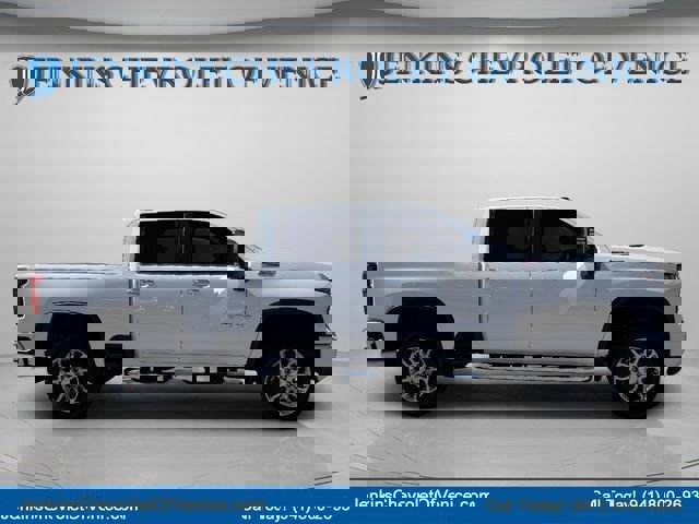 New 2025 Chevrolet Silverado 2500 LT w/ Z71 Chrome Sport Edition image 5