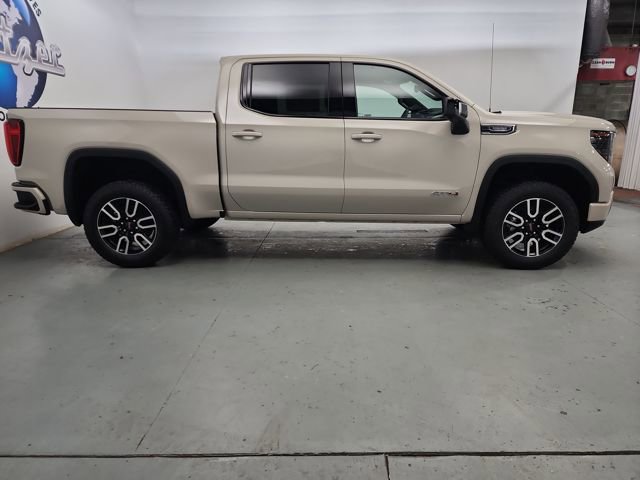 New 2026 GMC Sierra 1500 AT4 w/ Technology Package image 10