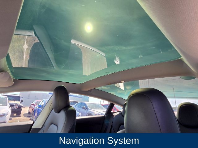 Used 2019 Tesla Model 3 Standard Range RWD image 6
