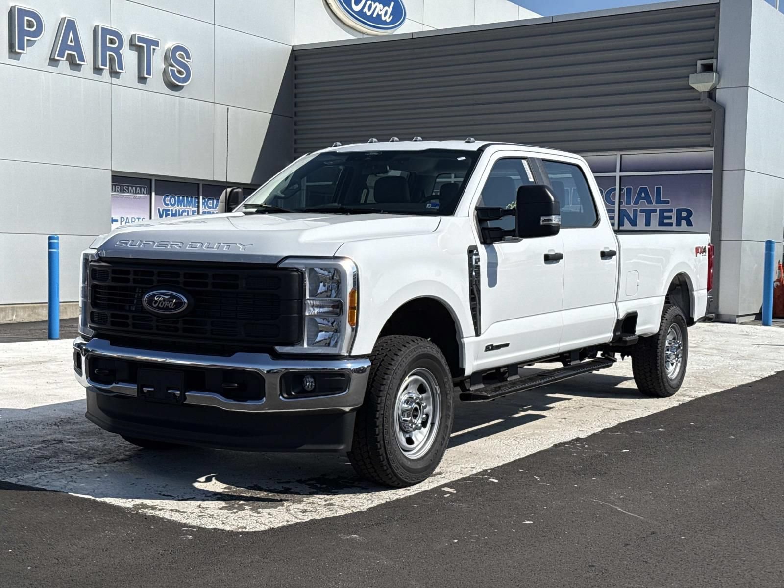 New 2026 Ford F350 XL w/ FX4 Off-Road Package AWD/4WD image 7