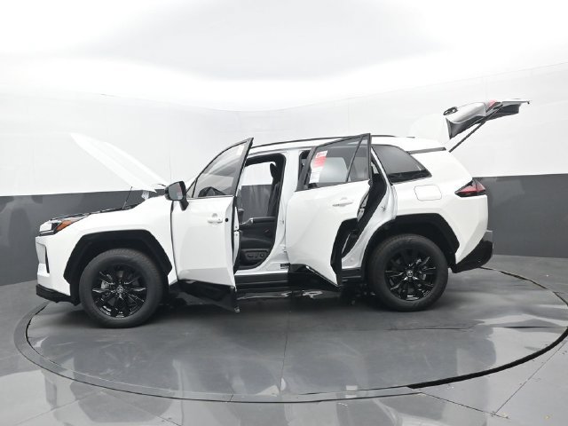 New 2026 Toyota RAV4 SE AWD/4WD image 32