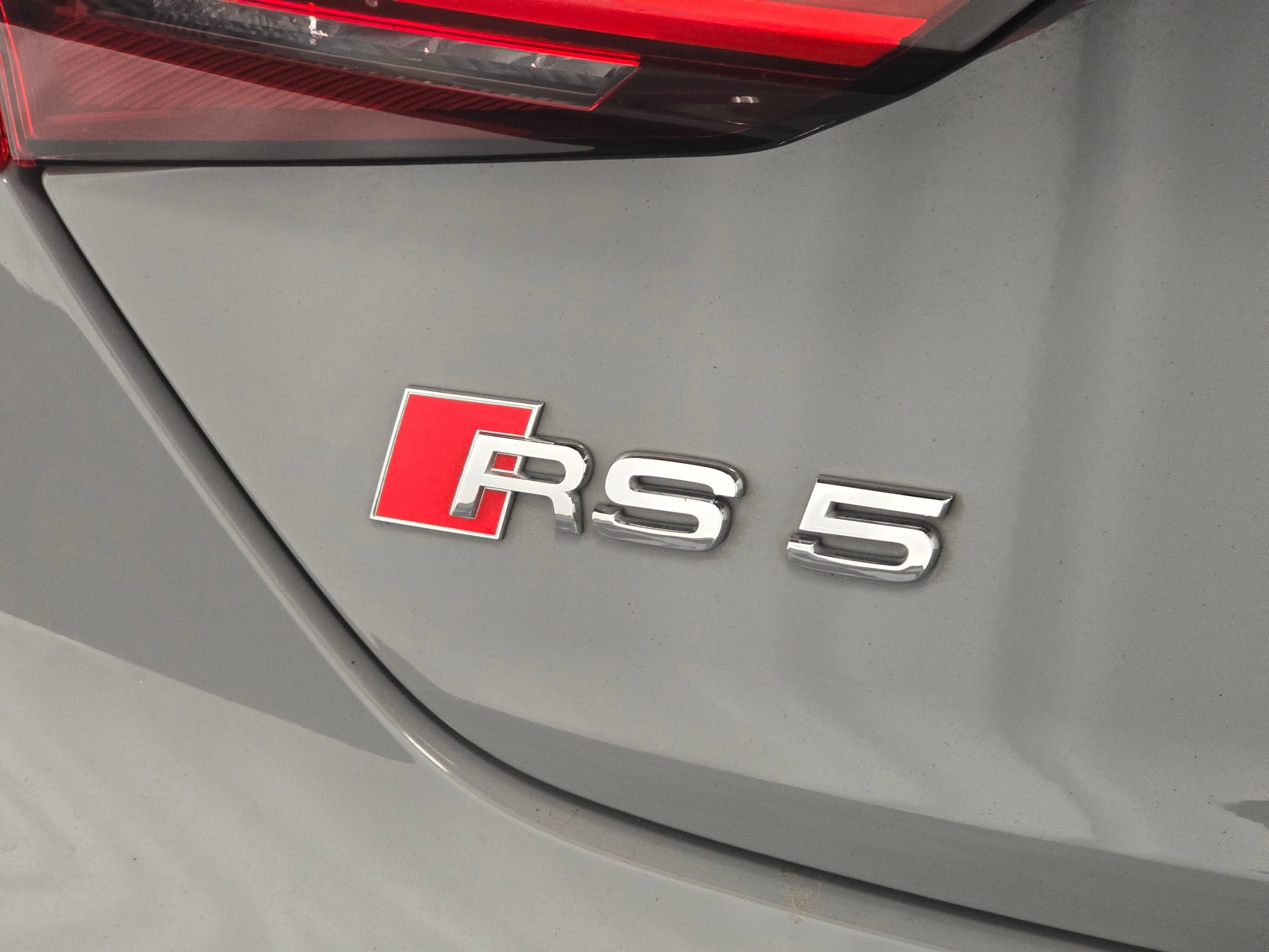 Used 2023 Audi RS 5 Sportback w/ Black Optic Carbon Package image 33