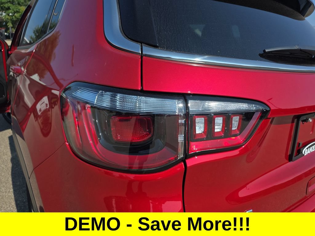 New 2026 Jeep Compass Limited AWD/4WD image 33