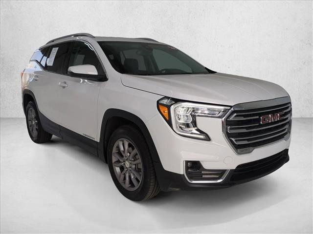 Used 2024 GMC Terrain SLT image 20