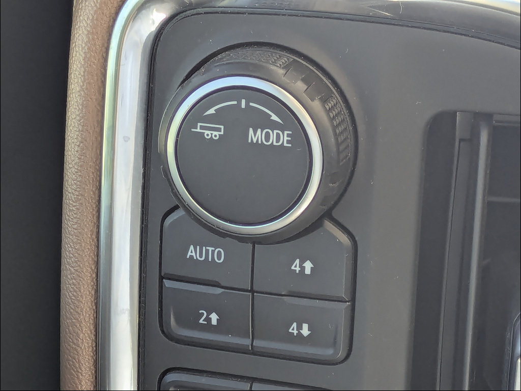 Certified 2022 Chevrolet Silverado 3500 High Country AWD/4WD image 29