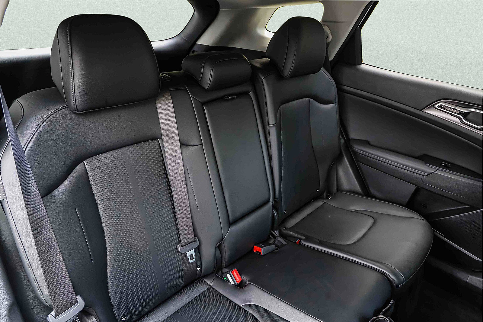 Certified 2026 Kia Sportage EX AWD/4WD image 24