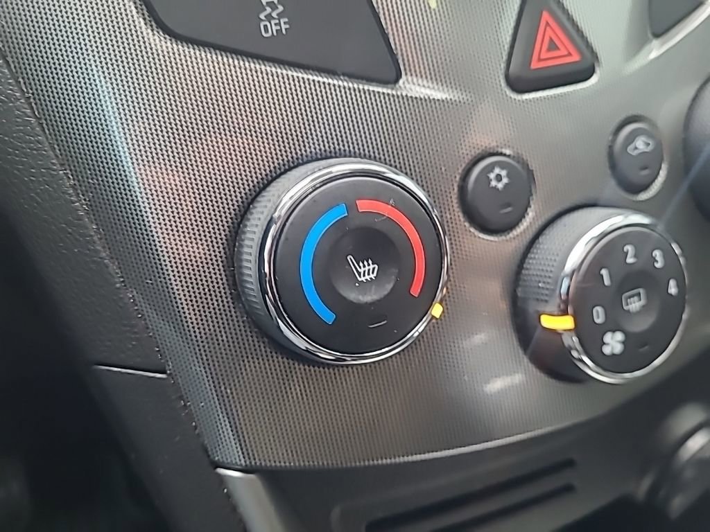 Used 2016 Chevrolet Trax LTZ w/ Midnight Edition image 27