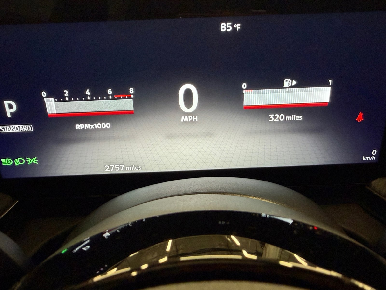Used 2025 Nissan Kicks SR FWD image 19