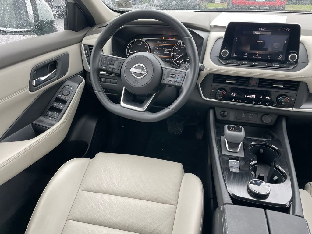 Certified 2024 Nissan Rogue SV w/ SV Premium Package image 9