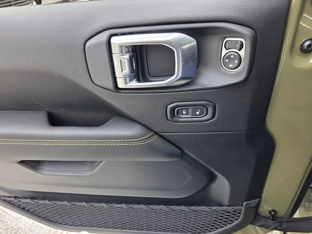 New 2026 Jeep Wrangler Unlimited Sahara AWD/4WD image 28