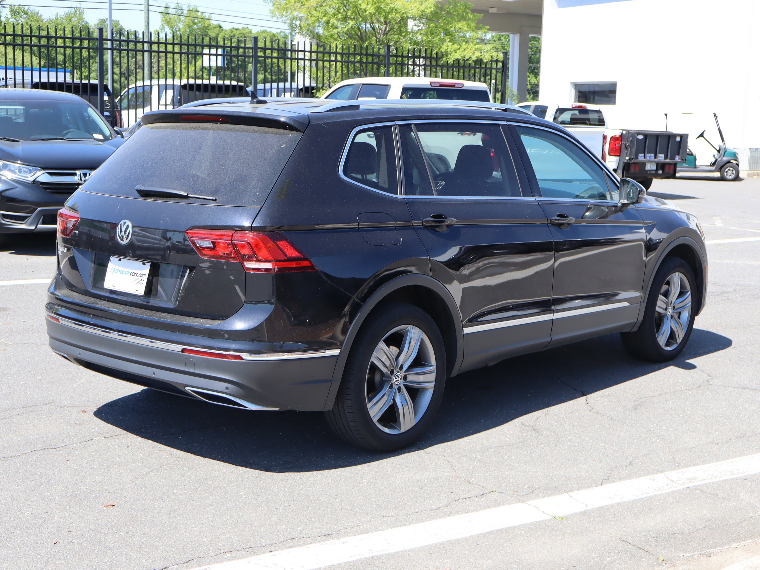 Used 2021 Volkswagen Tiguan SEL image 21