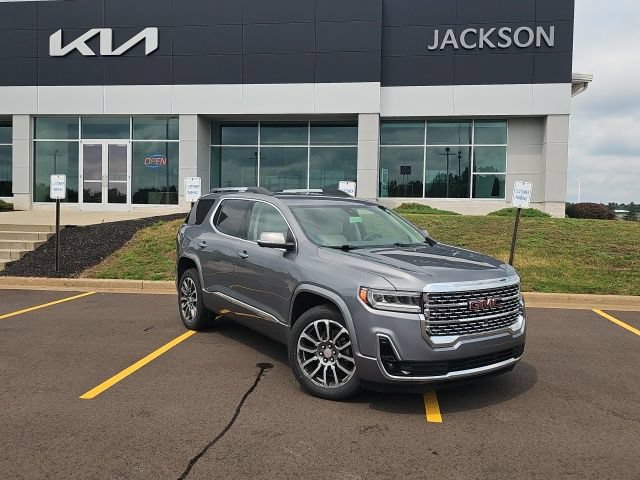 Used 2020 GMC Acadia Denali w/ LPO, Floor Liner Package FWD image 1