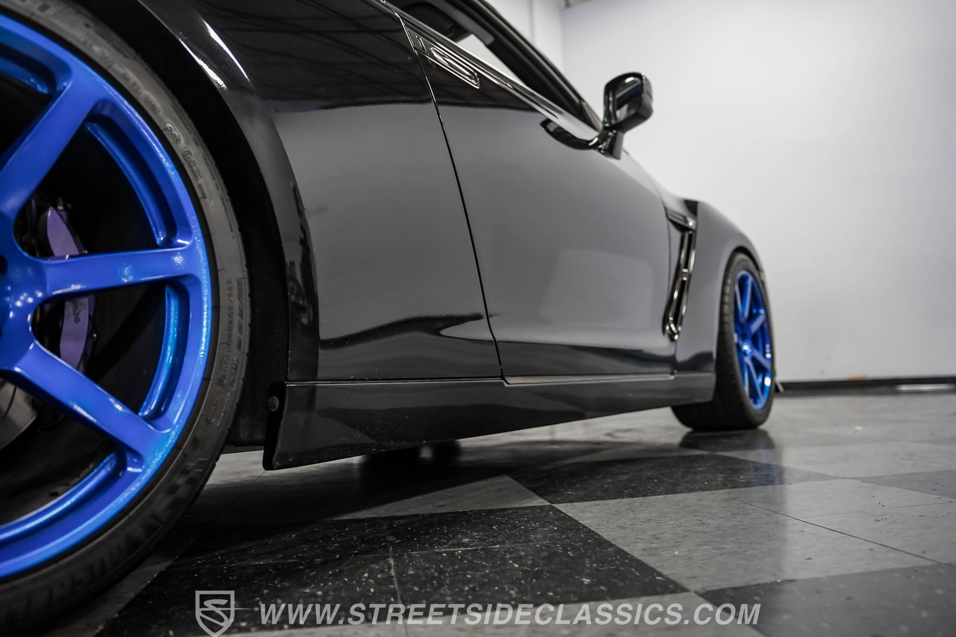 Used 2013 Nissan GT-R Premium image 30