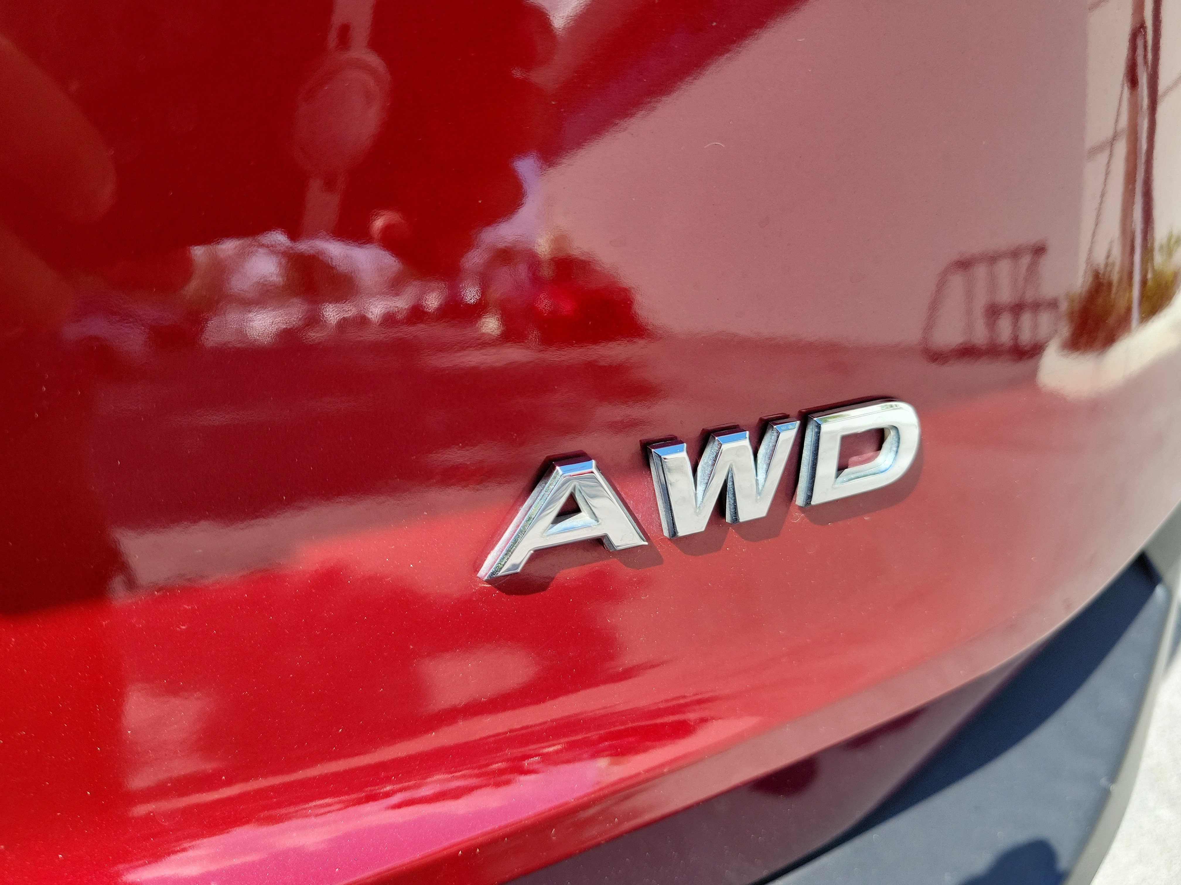 Used 2023 Nissan Rogue S AWD/4WD image 8
