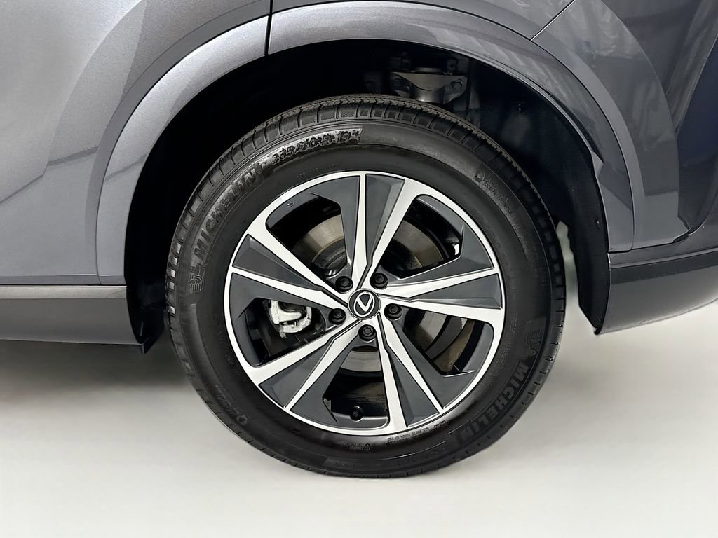 Used 2025 Lexus RX 350 FWD w/ Accessory Package image 31