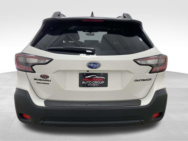 Used 2025 Subaru Outback Onyx Edition image 3