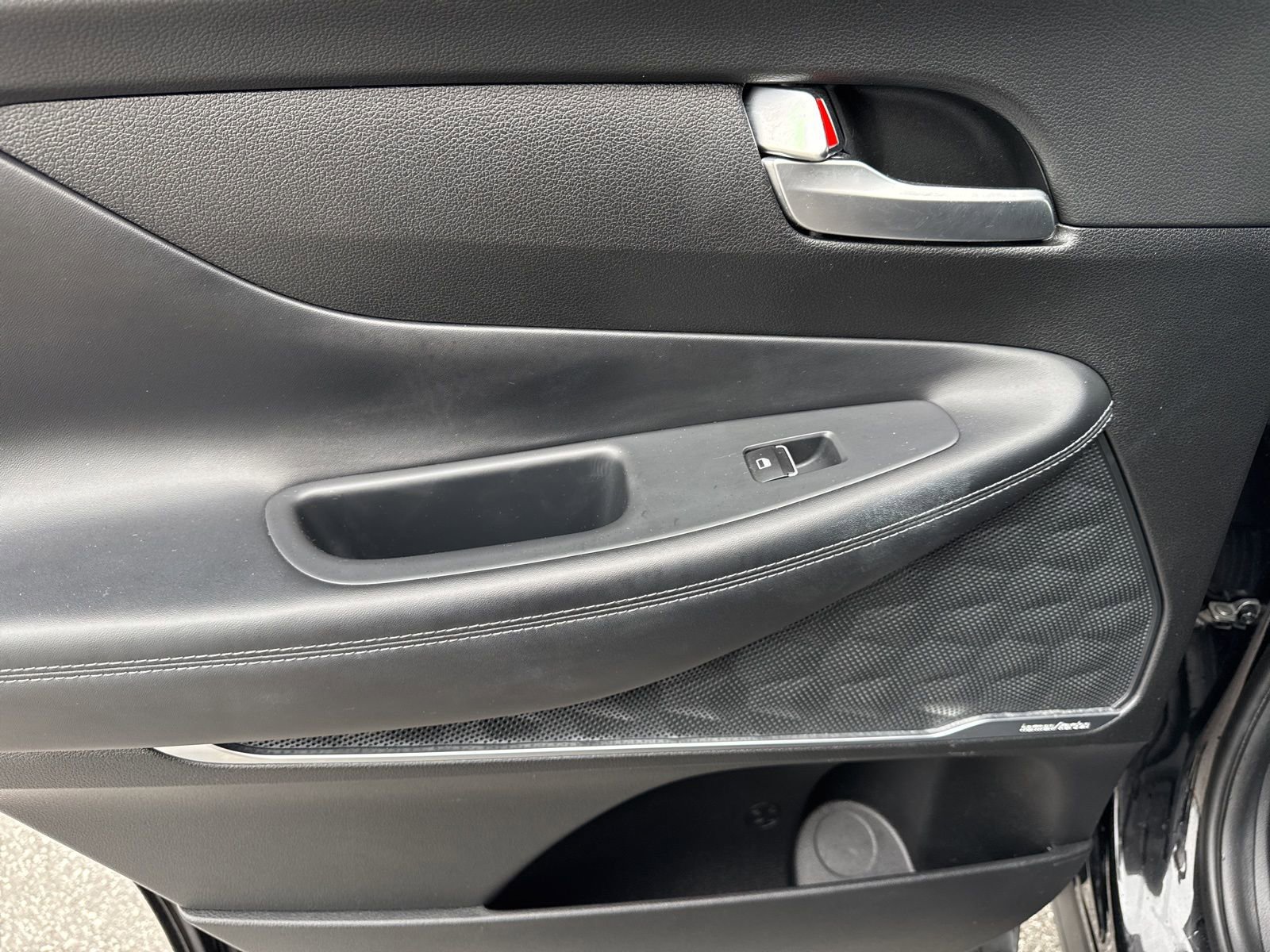 Certified 2022 Hyundai Santa Fe SEL w/ Convenience + Premium Package image 12