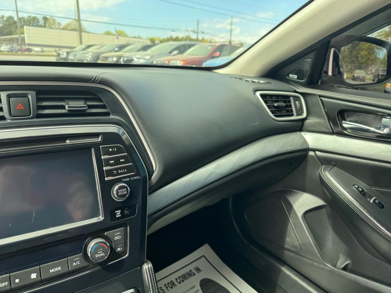 Used 2017 Nissan Maxima 3.5 SL image 12