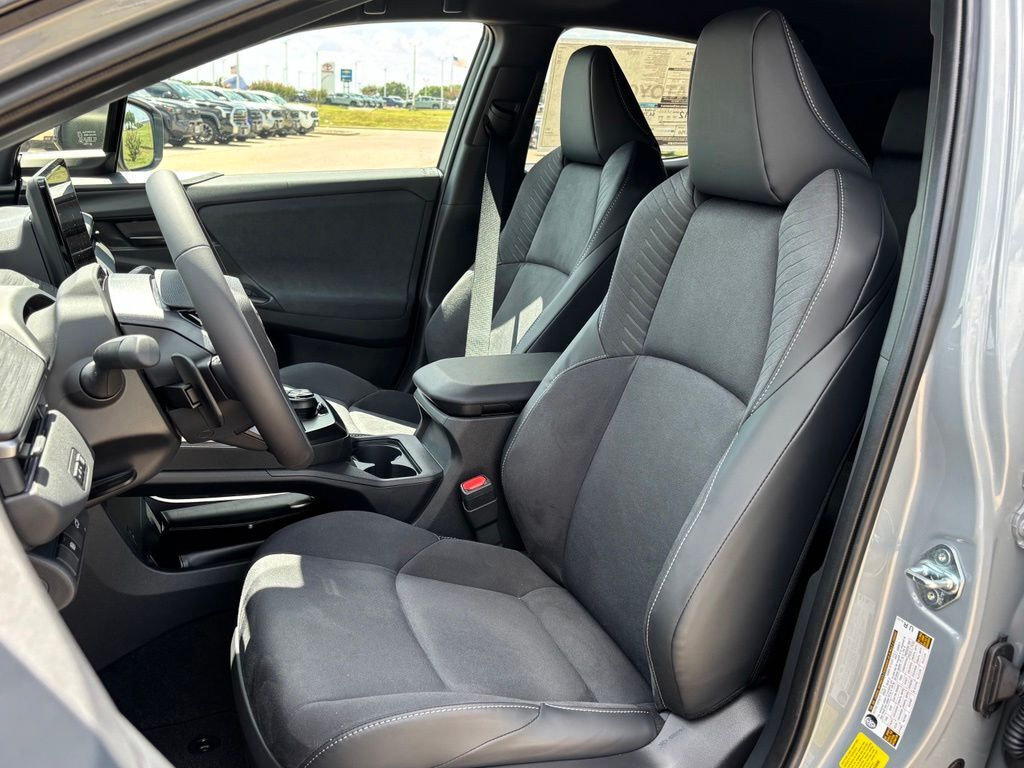 New 2026 Toyota C-HR AWD/4WD image 11