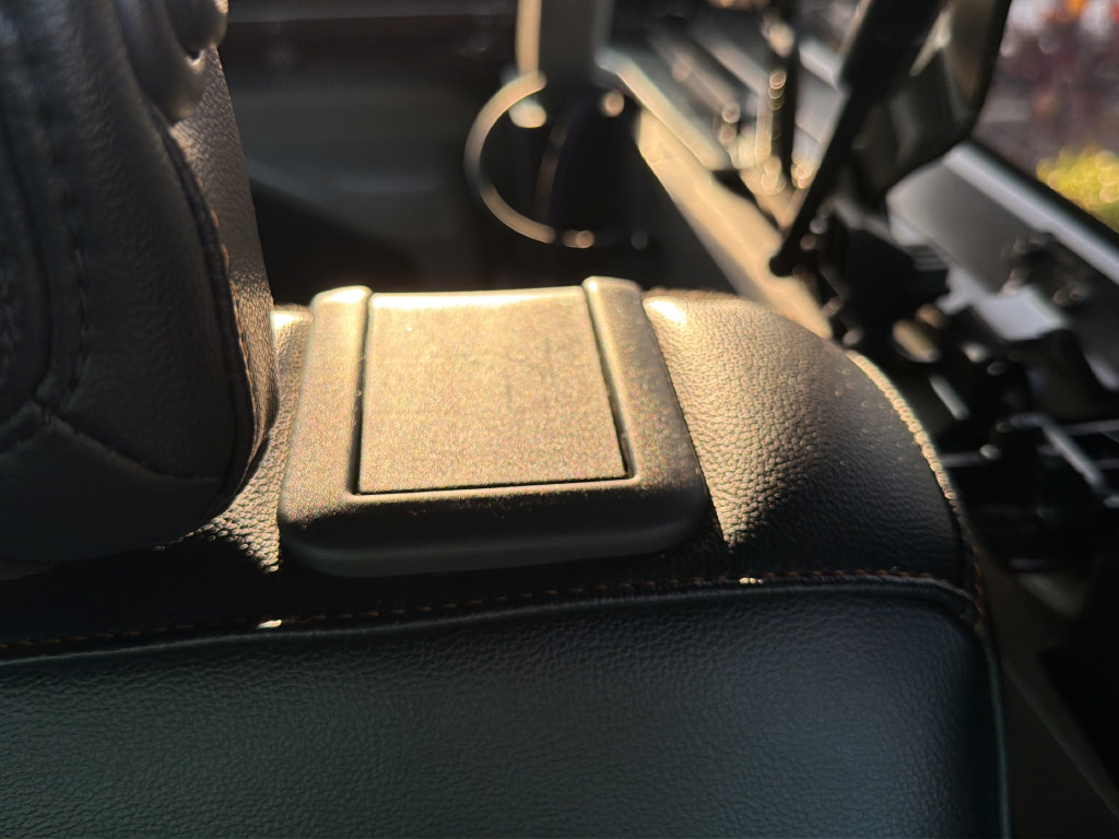 Used 2024 Ford Bronco Badlands AWD/4WD image 35