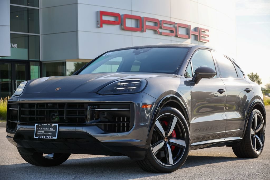 Certified 2025 Porsche Cayenne GTS AWD/4WD image 6
