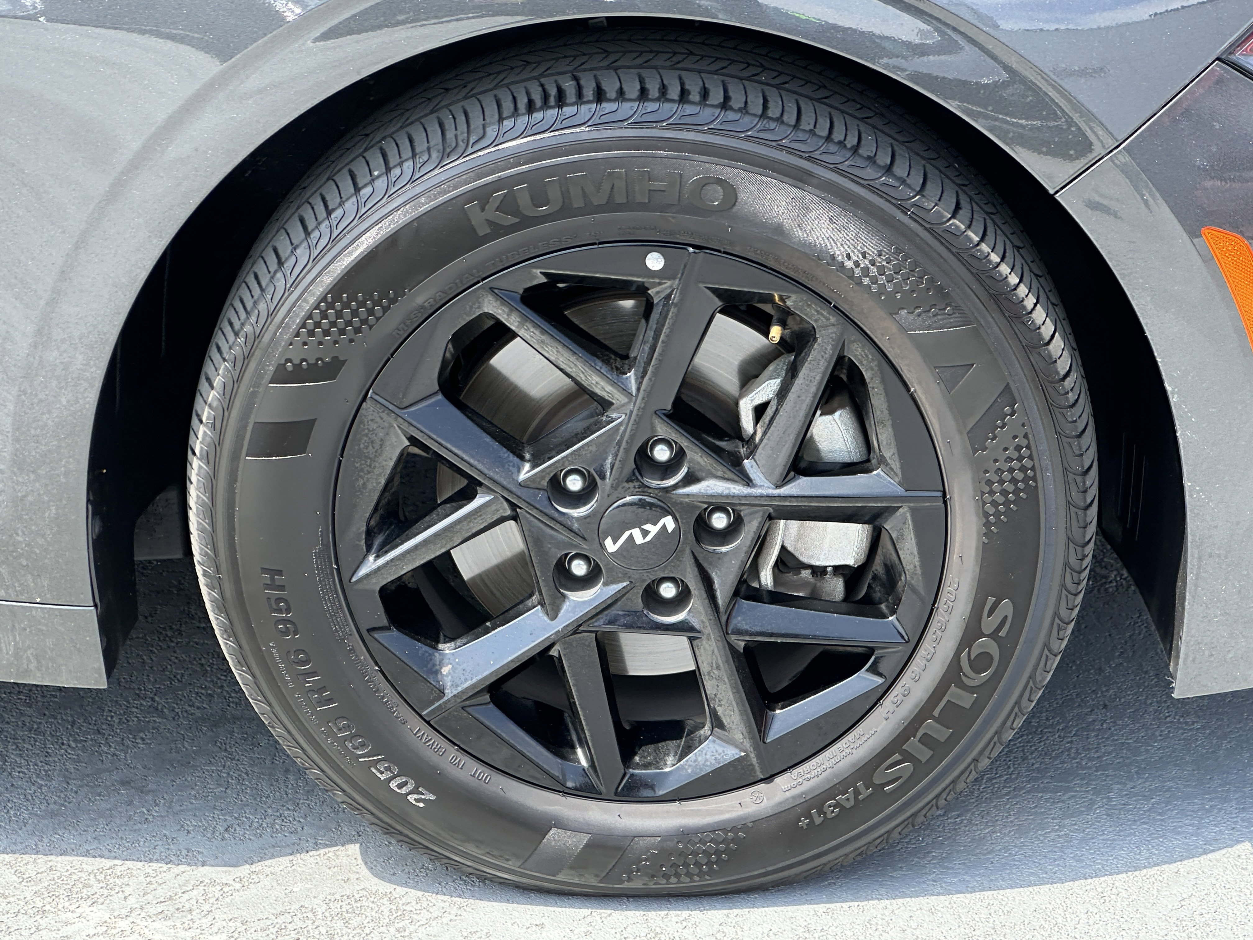 Certified 2025 Kia K5 LXS FWD image 15