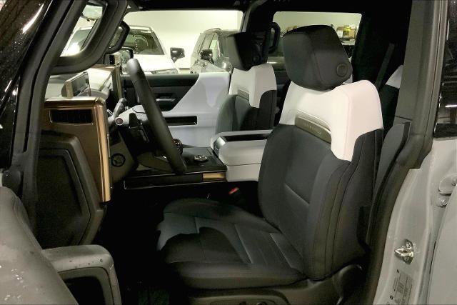 New 2025 GMC Hummer EV 2X image 12
