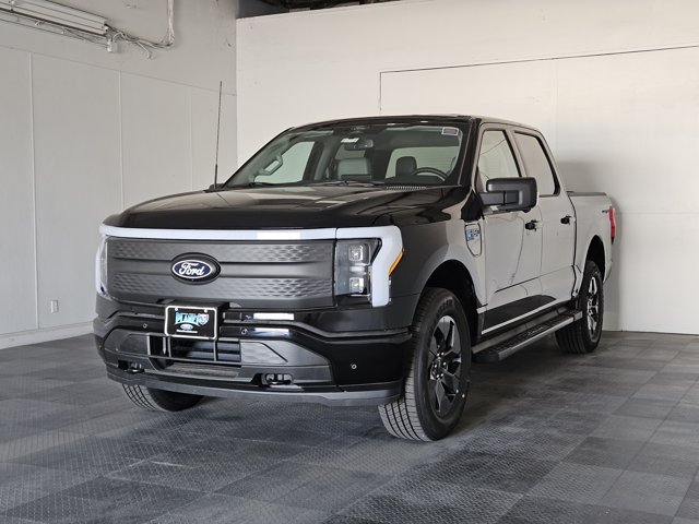 New 2025 Ford F150 Lightning Flash AWD/4WD image 2
